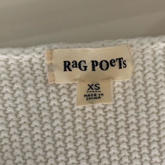 Rag Poets cropped v neck oversized knit sweater - Picture 5 of 9